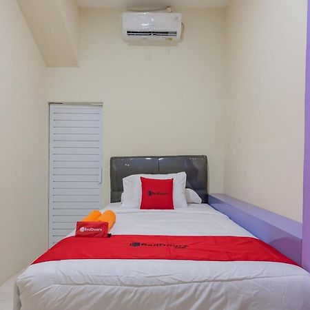 Reddoorz Near Trans Studio Bandung 3 Dış mekan fotoğraf