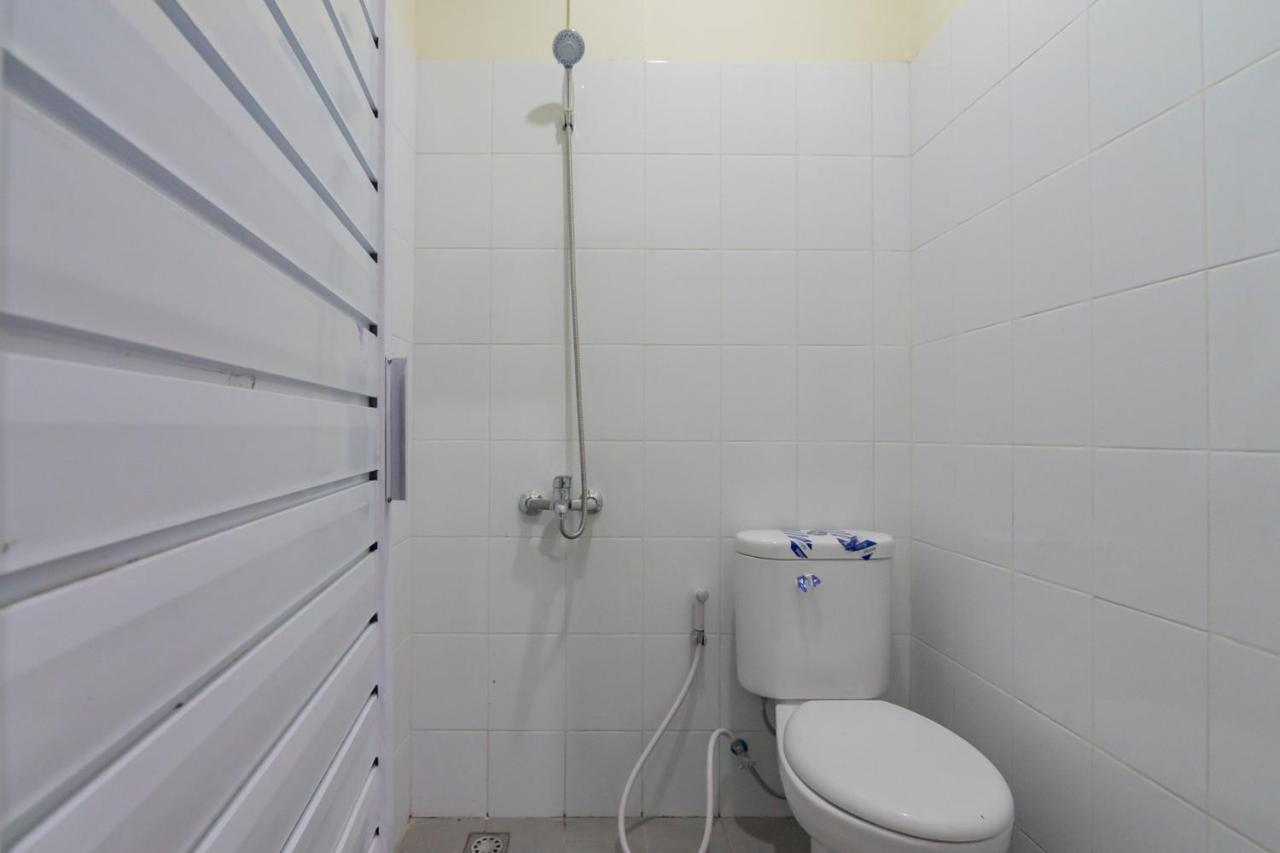 Reddoorz Near Trans Studio Bandung 3 Dış mekan fotoğraf
